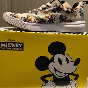 Disney true original vans